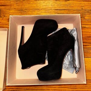 PRADA Brand Used Black Suede High Heel Side Zip  Platform Booties Size 40